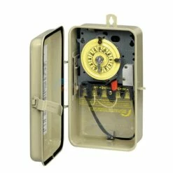 Intermatic Time Switch In Metal Enclosure With Heater Protection - T104R201
